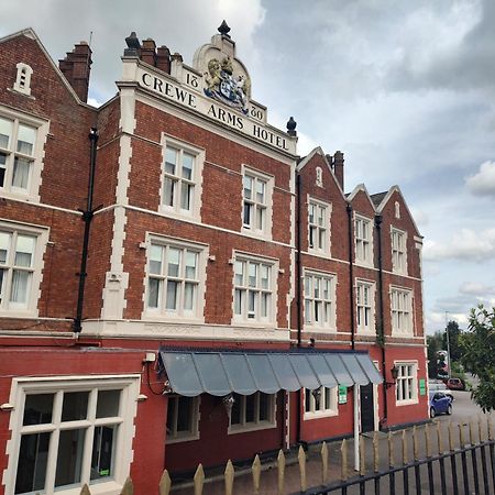 Crewe Arms Hotel ภายนอก รูปภาพ