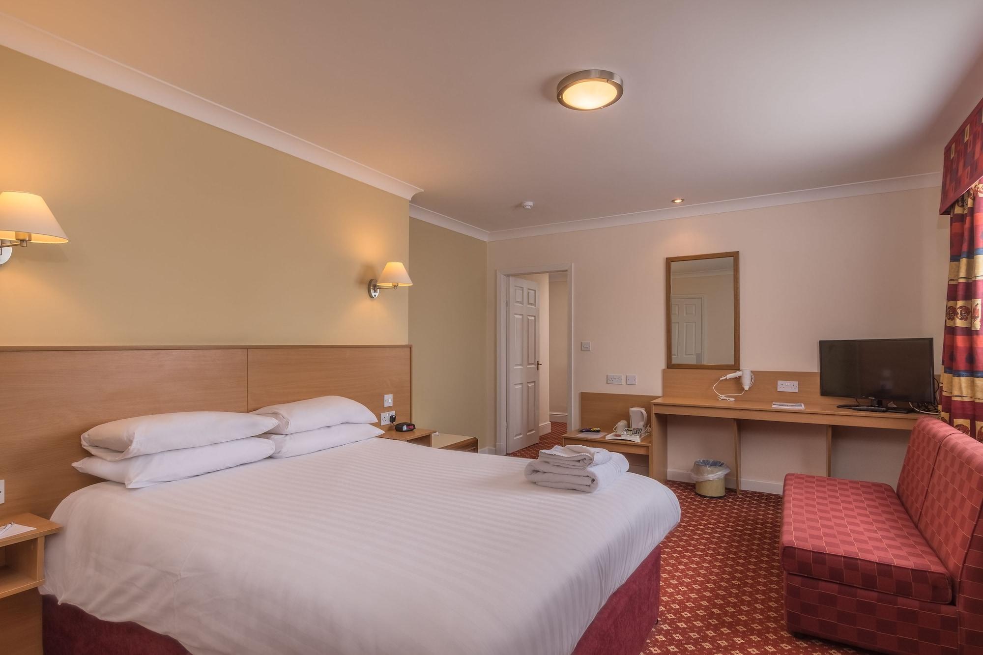 Crewe Arms Hotel ภายนอก รูปภาพ