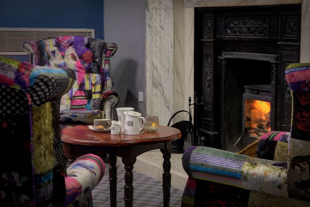 Crewe Arms Hotel ภายนอก รูปภาพ