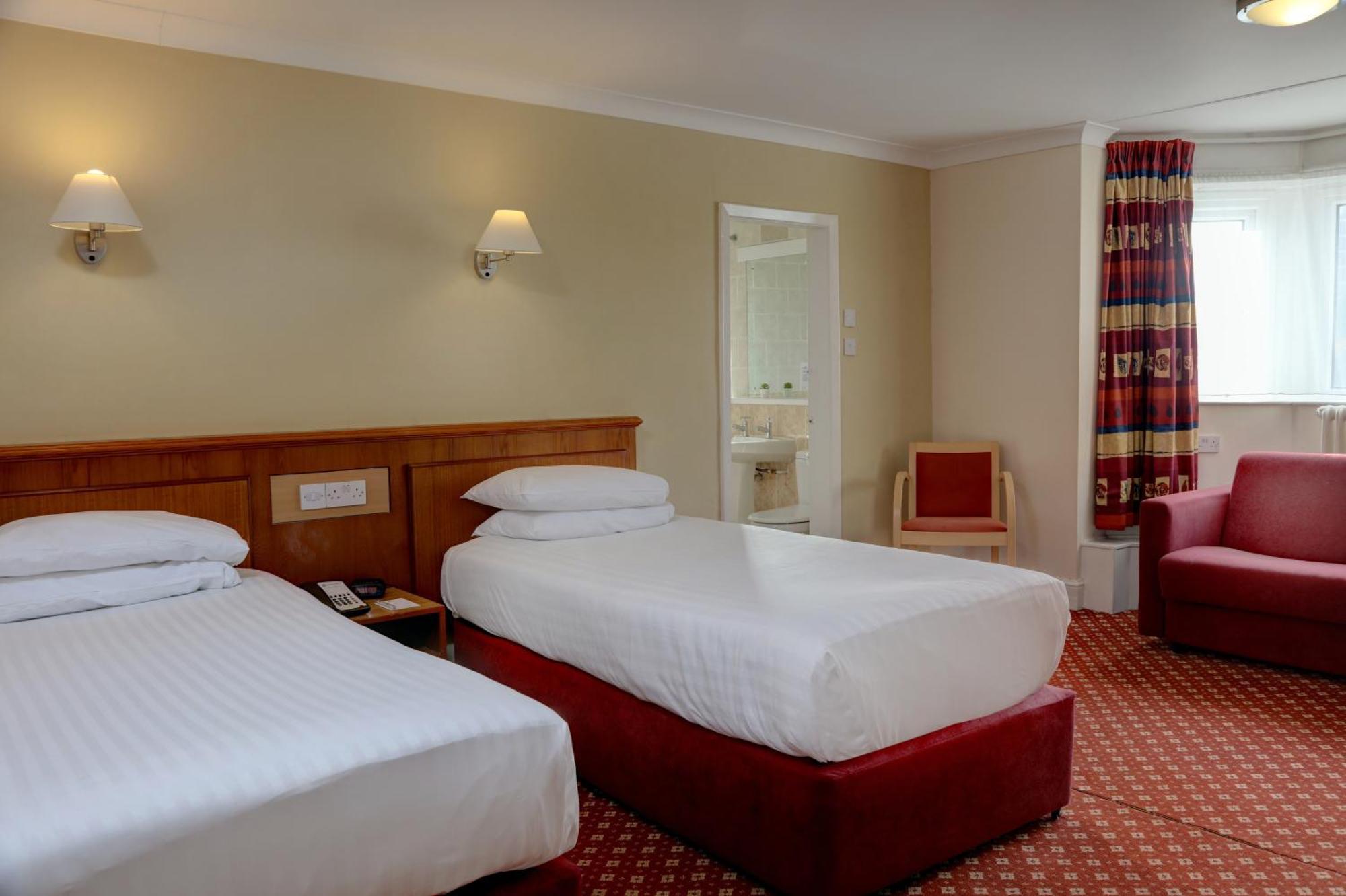 Crewe Arms Hotel ภายนอก รูปภาพ
