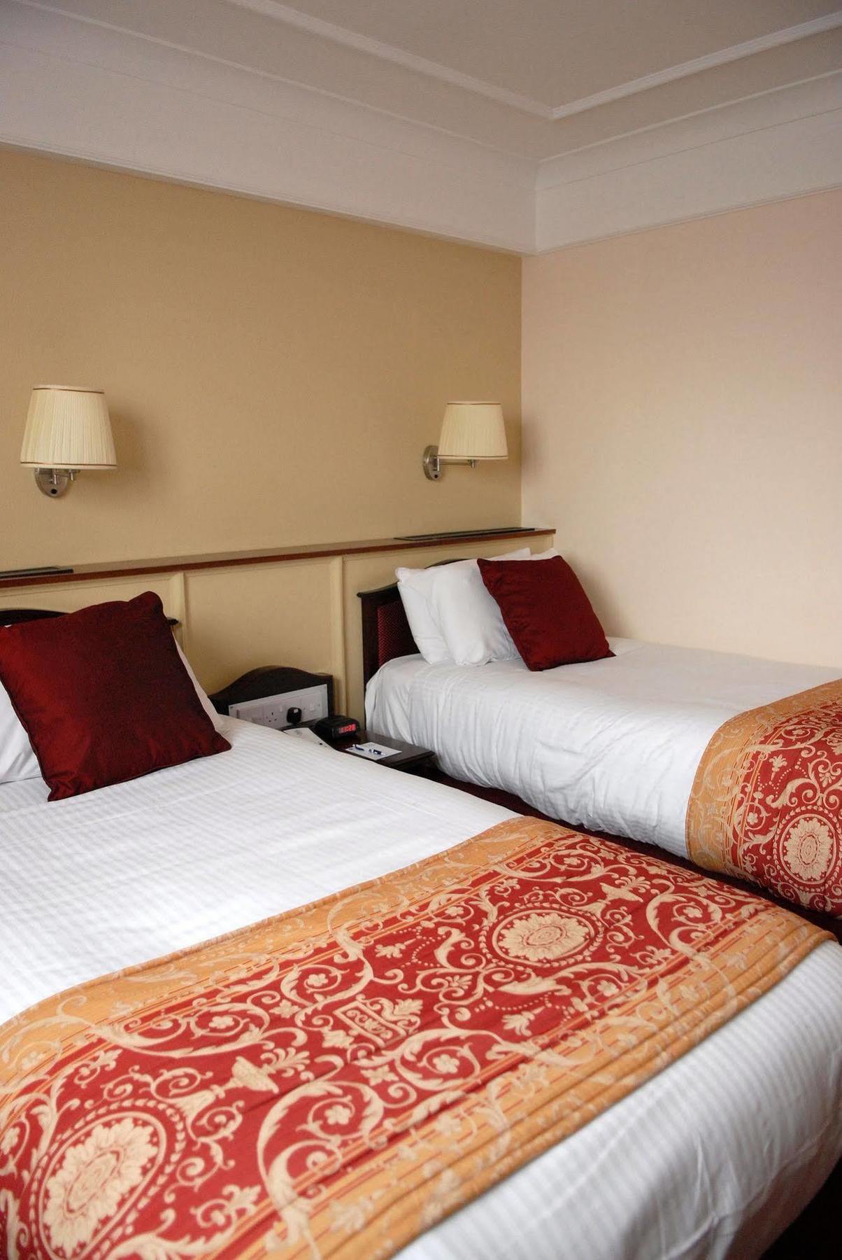 Crewe Arms Hotel ภายนอก รูปภาพ